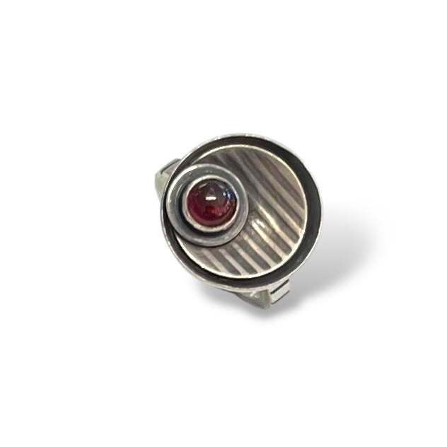 Sterling Silver Ring with Garnet